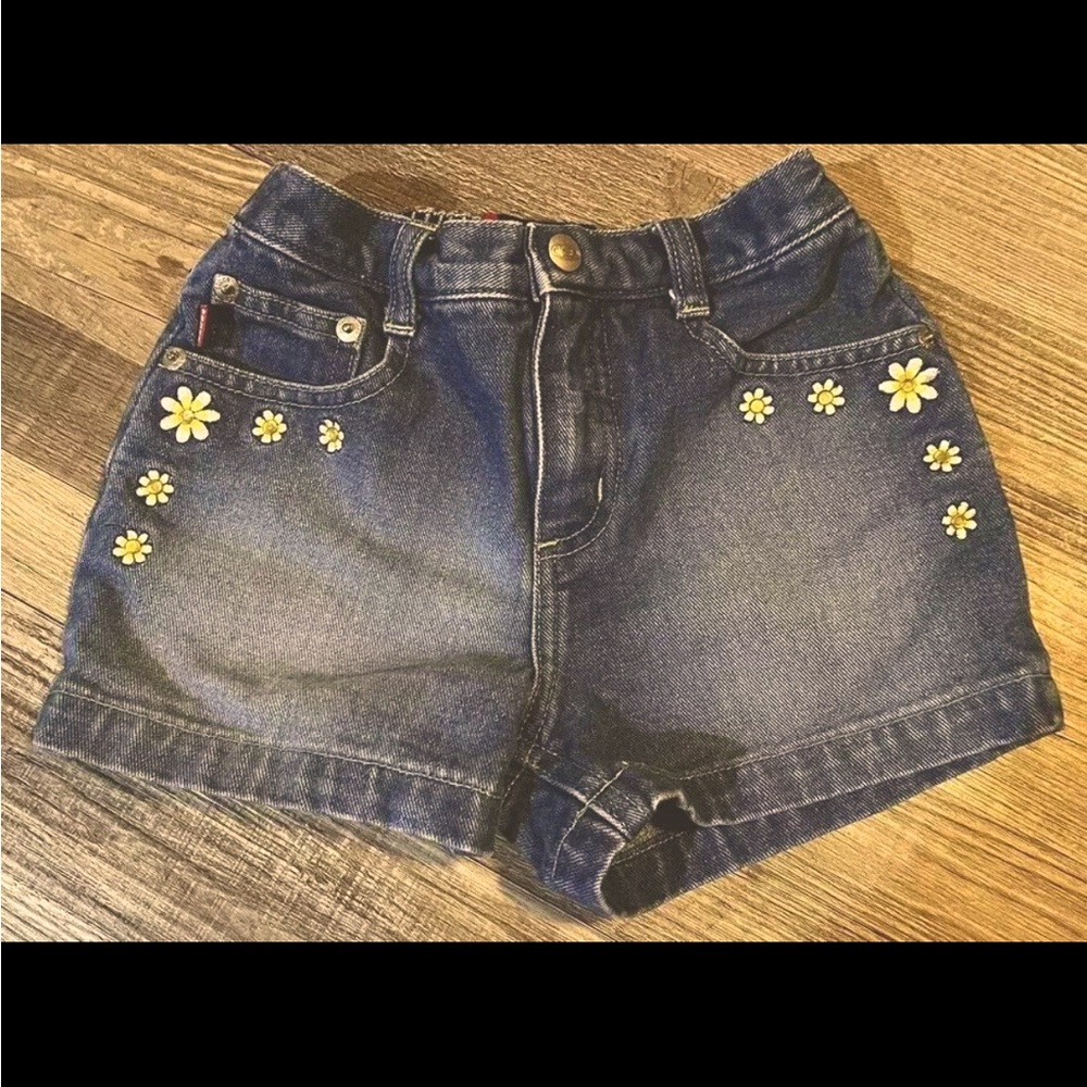 Vintage Y2K Bongo Shorts | Junior Girls Jean Shorts | Size 6 | Great Condition